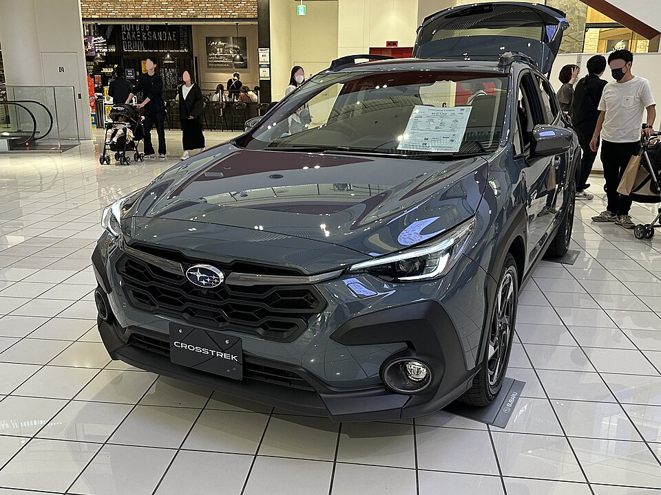 スバル XV／クロストレック クロストレック (GU) の斜め前写真